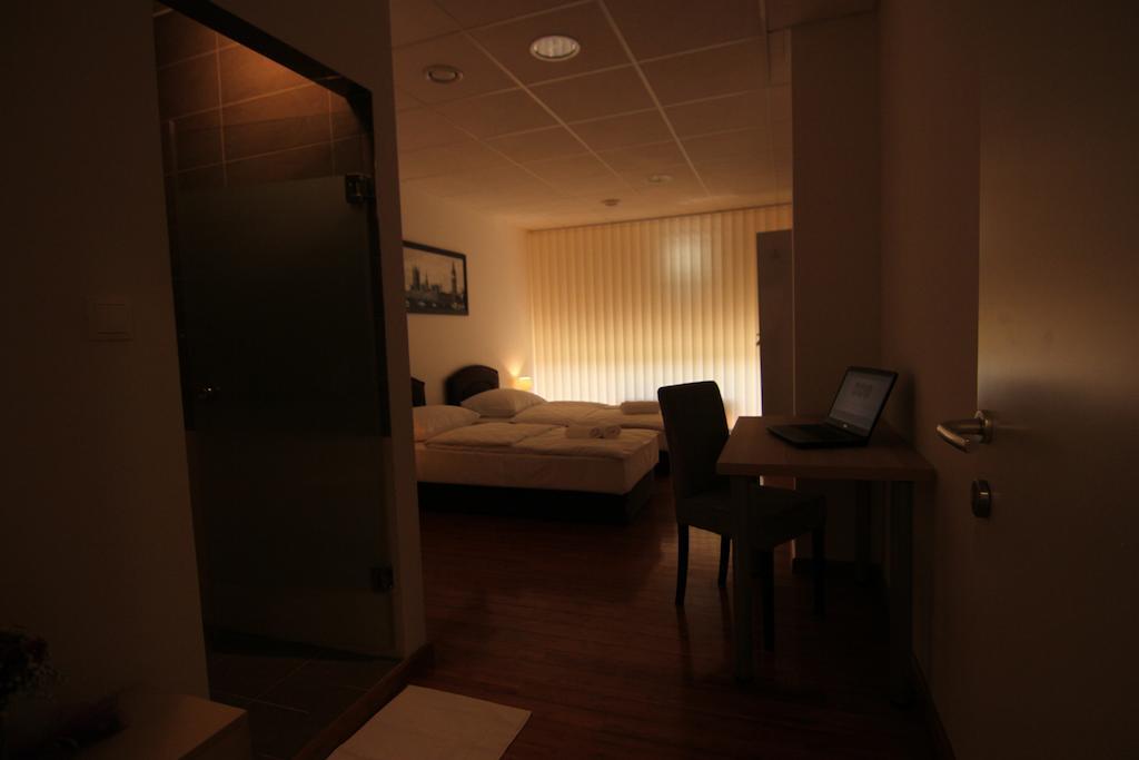 Rooms Xxl Zagreb Exterior foto